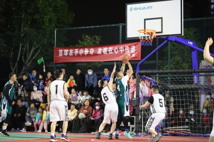 守逐渐形成